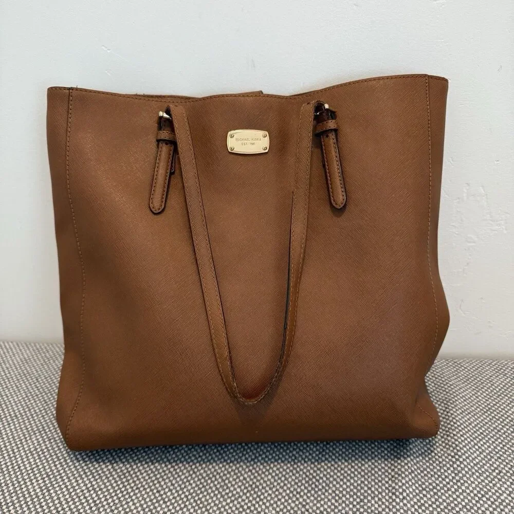 MICHAEL KORS Large Saffiano Leather Tote JET SET Tall TRAVEL ACORN BROWn